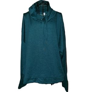 Old Navy Active Light Weight Sweatshirt Size XXL